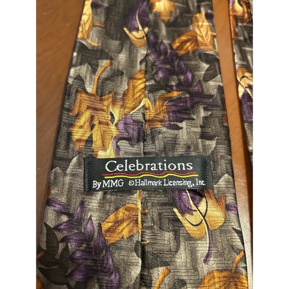 Celebrations By MMG Hallmark Multicolor Men's 100% Silk Tie Leaves Necktie USA‎ - Picture 3 of 6